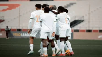 صدارة الدوري تشتعل.. هل يسقط أبها أمام الرائد في مواجهة الجمعة المرتقبة؟